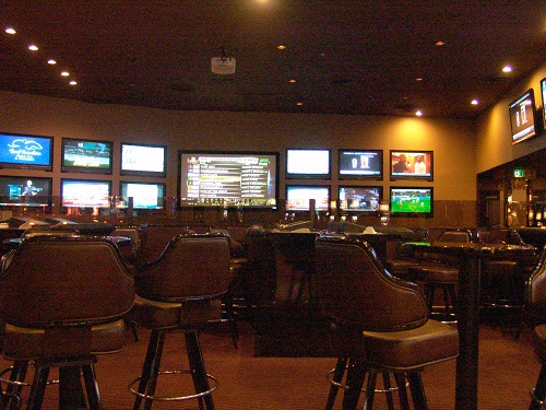 circus circus has the best sports book on the north end of the strip