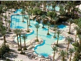 flamingo swimming pool that can be sued with grand vacation