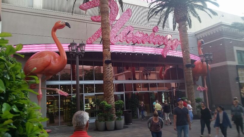 Access to Flamingo off the Linq Promenade