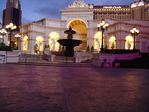 beautiful dusk picture of monte carlo