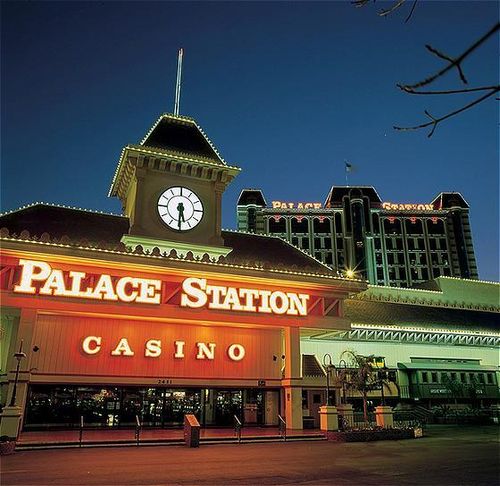 night shot of palace station