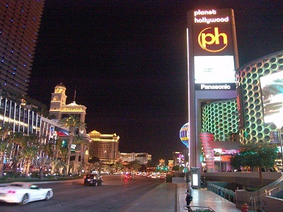 bright lights from planet hollywood and cosmopolitan