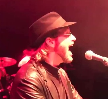 australian bee gees show thunder showroom excalibur best priced tickets in las vegas