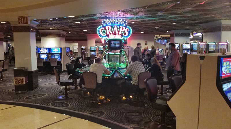 Shoot to win Craps at Harrah's