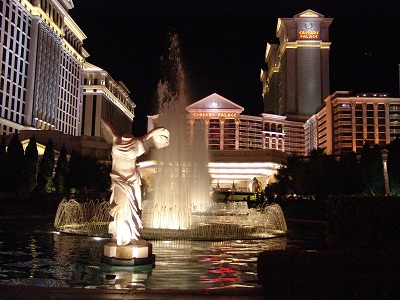 headless statue at caesars
