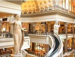 forum shops curved escalator