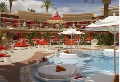 beach club encore