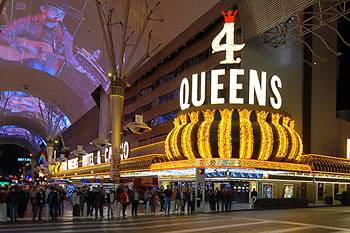 four queens downtown las vegas at dusk