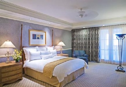 king bed guest room king bed guest room