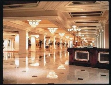 marble wals and floors shoppin